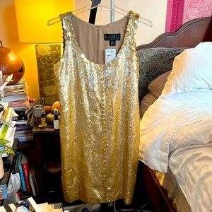 SALE!! New W/ TAGS STUNNING Nicole Miller Collection Gold Sequins Sheath Dress